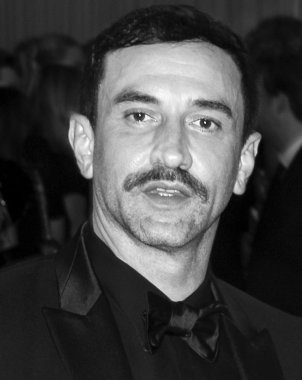 2016 Gala araya geldi.