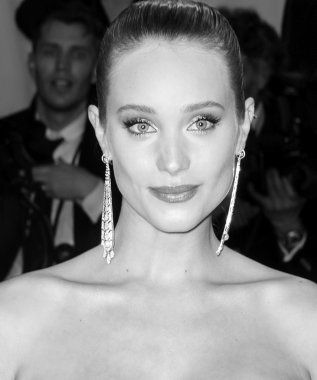 2016 Gala araya geldi.