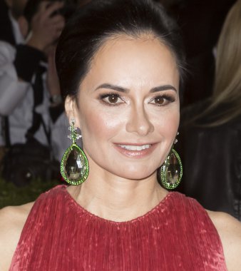 2016 Gala araya geldi.