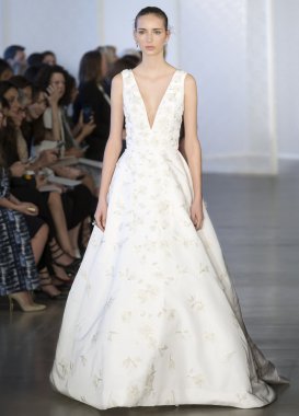 Oscar De La Renta - gelin ilkbahar/yaz 2017 pist Show