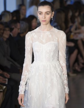 Oscar De La Renta - gelin ilkbahar/yaz 2017 pist Show