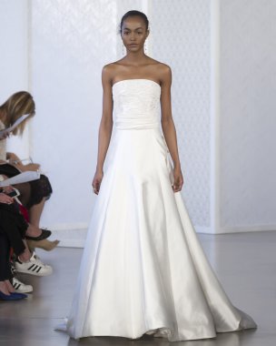 Oscar De La Renta - gelin ilkbahar/yaz 2017 pist Show
