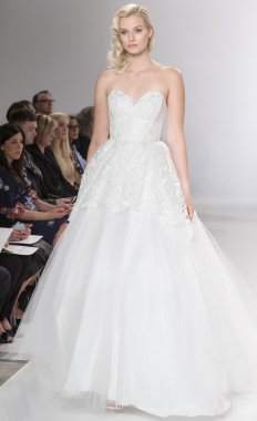 Christian Siriano Kleinfeld - gelin ilkbahar/yaz 2017 Runw için