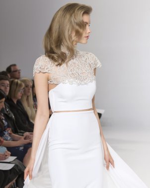 Christian Siriano Kleinfeld - gelin ilkbahar/yaz 2017 Runw için