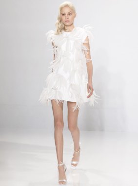 Christian Siriano Kleinfeld - gelin ilkbahar/yaz 2017 Runw için