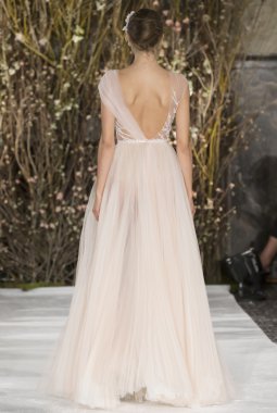 Mira Zwillinger - Gelinlik İlkbahar/Yaz 2017 Podyum Gösterisi