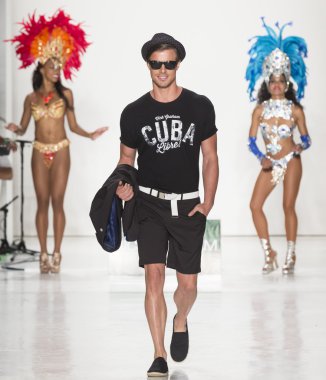 Nick Graham - Erkekler İlkbahar Yaz 2017 Koleksiyonu