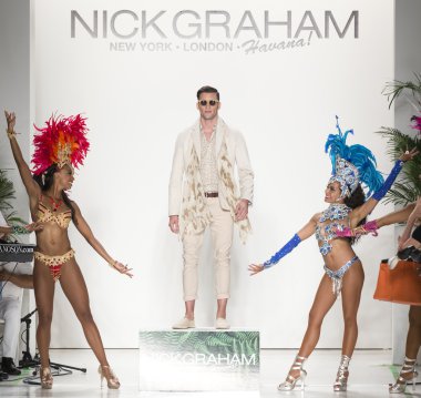 Nick Graham - Erkekler İlkbahar Yaz 2017 Koleksiyonu