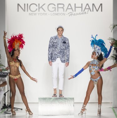Nick Graham - Erkekler İlkbahar Yaz 2017 Koleksiyonu