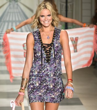 Maaji - 2017 Funkshion yüzmek moda haftası