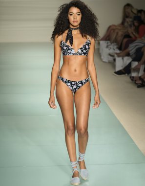 Sevgi ve limon - 2017 Funkshion yüzmek moda haftası