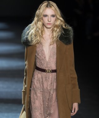 Monique Lhuillier - sonbahar kış 2016 koleksiyonu