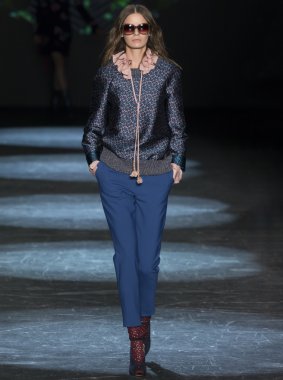 Monique Lhuillier - sonbahar kış 2016 koleksiyonu