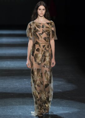 Monique Lhuillier - sonbahar kış 2016 koleksiyonu