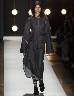 Herve Leger - BCBGMAXAZRIA 2016 koleksiyonu