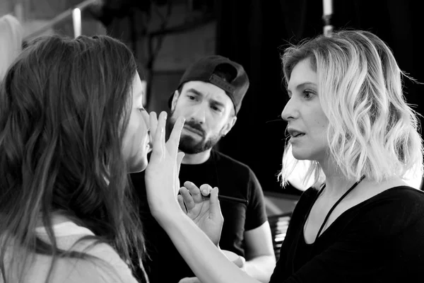 BCBGMAXAZRIA - Backstage - Güz 2016 koleksiyonu — Stok fotoğraf