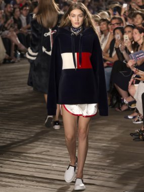 Tommy Hilfiger - Güz 2016 koleksiyonu - Bölüm 2