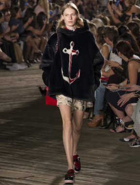 Tommy Hilfiger - Güz 2016 koleksiyonu - Bölüm 2