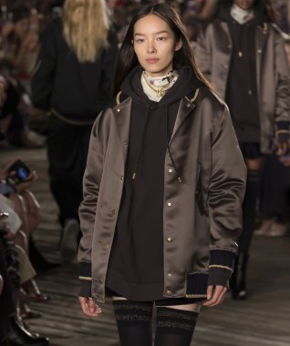 Tommy Hilfiger - Güz 2016 koleksiyonu - Bölüm 2