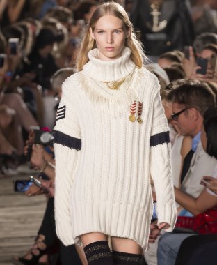 Tommy Hilfiger - Güz 2016 koleksiyonu - Bölüm 2