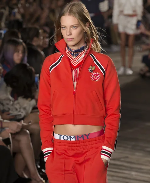 Tommy hilfiger florida hi-res stock photography and images - Alamy