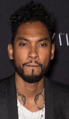 Harper'ın Bazaarı simgeler kutlama