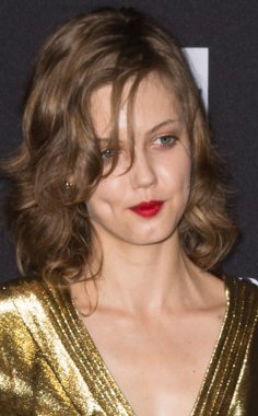 Harper'ın Bazaarı simgeler kutlama