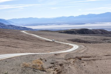 Sanatçının sürücü görünümü