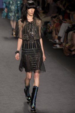 Anna sui - 2015 bahar koleksiyonu