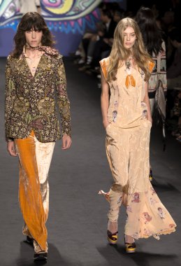 Anna sui - 2015 bahar koleksiyonu