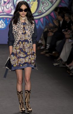 Anna sui - 2015 bahar koleksiyonu