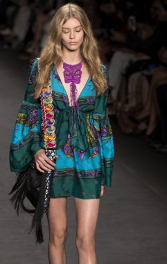 Anna sui - 2015 bahar koleksiyonu