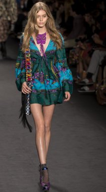 Anna sui - 2015 bahar koleksiyonu