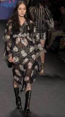 Anna sui - 2015 bahar koleksiyonu