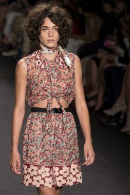 Anna sui - 2015 bahar koleksiyonu