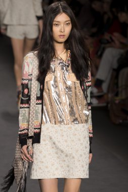 Anna sui - 2015 bahar koleksiyonu