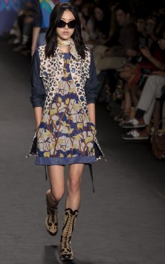 Anna sui - 2015 bahar koleksiyonu