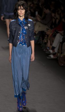 Anna sui - 2015 bahar koleksiyonu