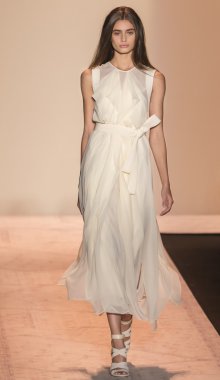 BCBGMAXAZRIA bahar 2015 hazır pist Show