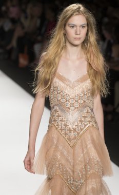 Badgley Mischka - 2015 bahar koleksiyonu