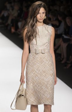 Badgley Mischka - 2015 bahar koleksiyonu