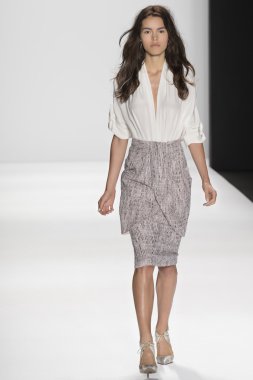 Badgley Mischka - 2015 bahar koleksiyonu