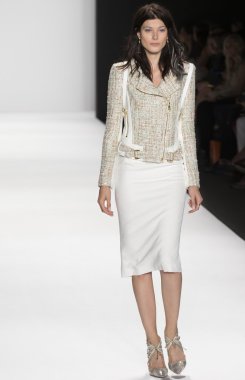 Badgley Mischka - 2015 bahar koleksiyonu