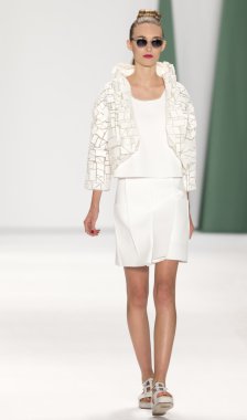 Carolina Herrera - 2015 bahar koleksiyonu