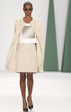 Carolina Herrera - 2015 bahar koleksiyonu