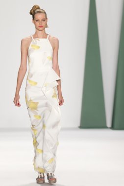 Carolina Herrera - 2015 bahar koleksiyonu