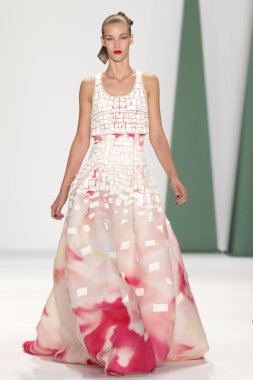 Carolina Herrera - 2015 bahar koleksiyonu