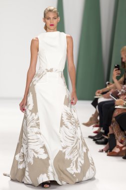 Carolina Herrera - 2015 bahar koleksiyonu