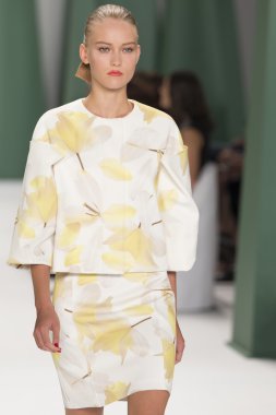 Carolina Herrera - 2015 bahar koleksiyonu