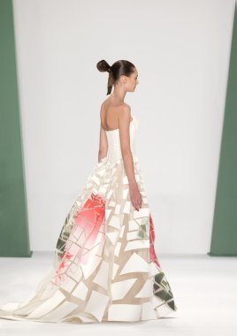 Carolina Herrera - 2015 bahar koleksiyonu